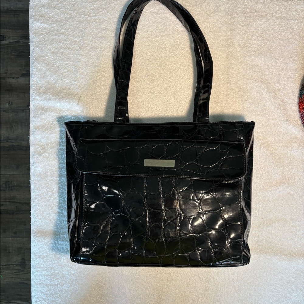 Soho Design Group Ladies Glossy Black Bag 13 x 11 x 5, 11" Drop Strap Length